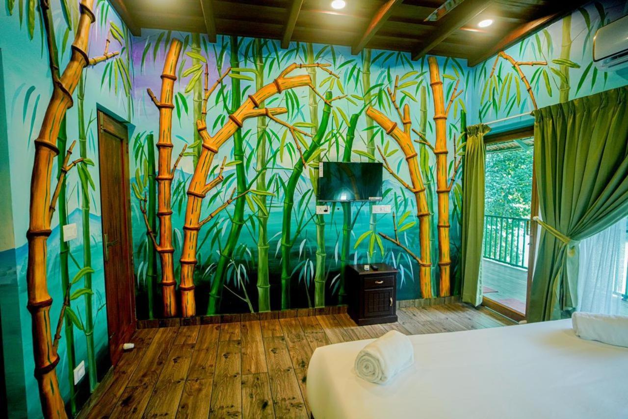 Falcon Riverview Resorts Kuttampuzha Exterior photo